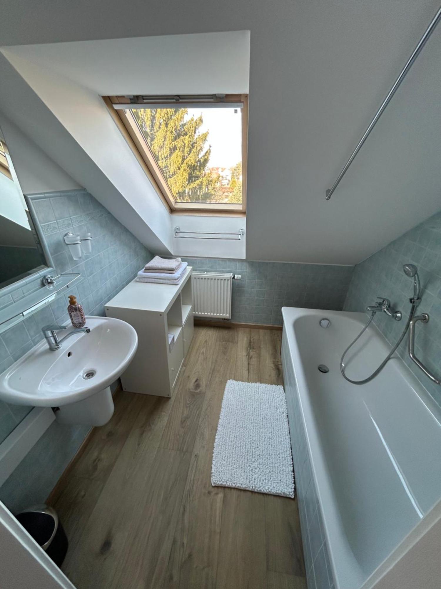 Apartmany U Kubiku Hradec Kralove Bagian luar foto